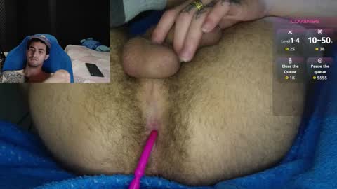 Axel online show from December 21, 4:15 pm