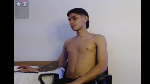 axel davis  online show from October 22, 7:45 am