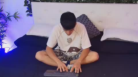 axel_draven online show from September 16, 11:33 am