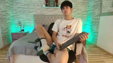 axel_draven online show from May 27, 11:18 am
