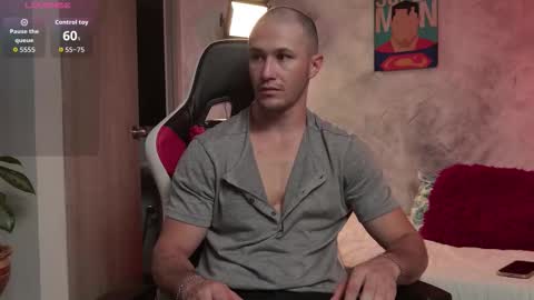 Axel Fairchaild online show from February 20, 1:24 pm