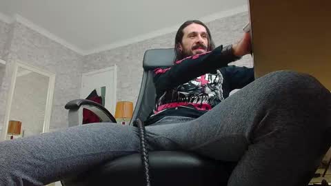 AxelColton online show from December 23, 6:22 am