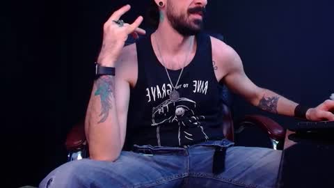 AxelColton online show from November 1, 11:36 am