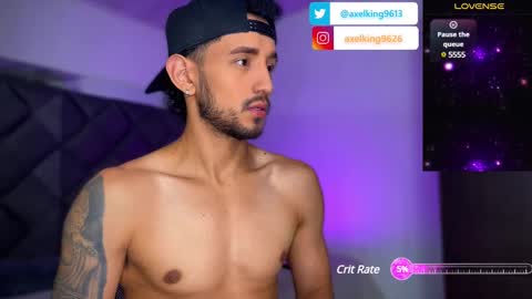 Axel King online show from March 3, 11:45 pm