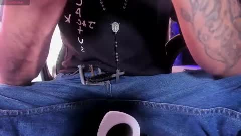 Axell Cross2 online show from March 14, 5:09 pm