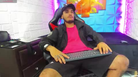 Axell Cross2 online show from January 5, 7:39 pm