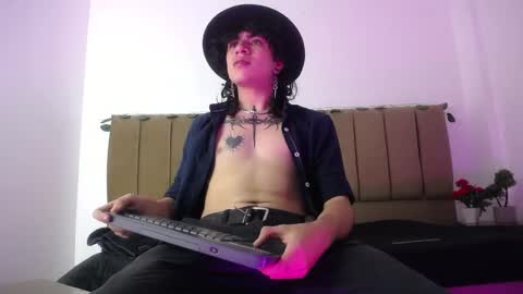 AxellKush online show from March 7, 4:12 am