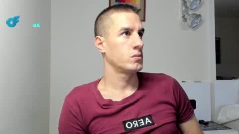 Axl online show from November 22, 1:27 am