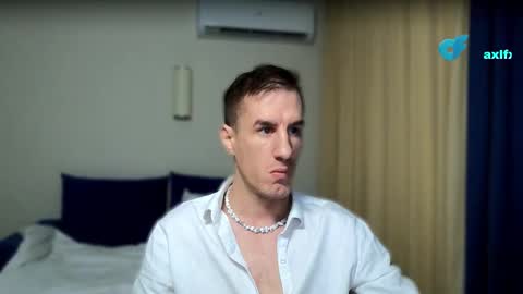 Axl online show from February 22, 1:29 am