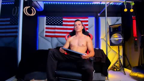 Ayden Miller online show from March 25, 2:48 am