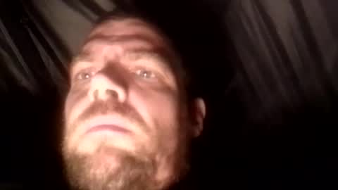 azza42086 online show from April 15, 1:55 pm