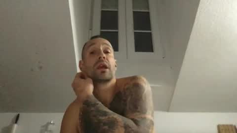 BKR online show from December 14, 5:47 am