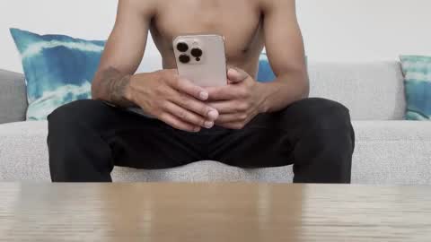 DADDY online show from November 10, 9:03 am