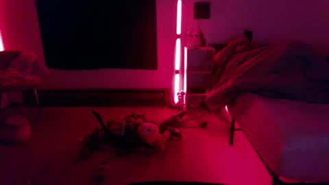 babyhawk88888 online show from November 19, 8:47 am