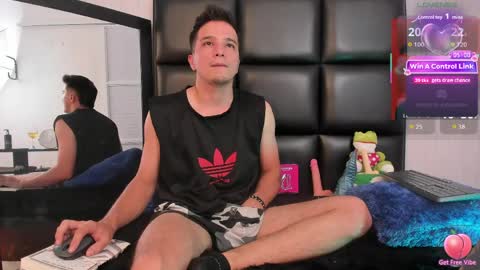 bad_boy_21_ online show from May 27, 2:08 am