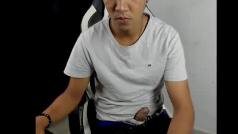 bad_boy_master_findom online show from February 27, 3:07 am