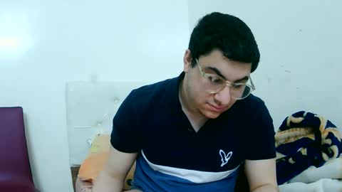 Snapshot of badboixx chatting on March 9, 7:48 pm badboixx online show from March 9, 7:48 pm