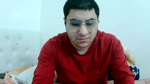 Snapshot of badboixx chatting on February 16, 8:11 pm badboixx online show from February 16, 8:11 pm