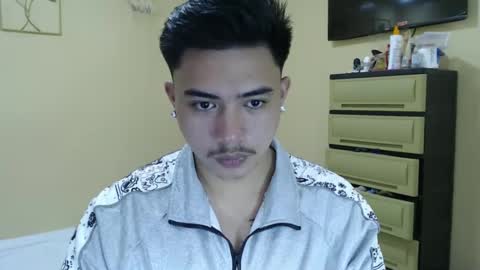 HANNS online show from December 10, 2:17 pm