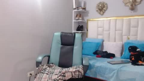 JUAN online show from May 25, 11:38 am