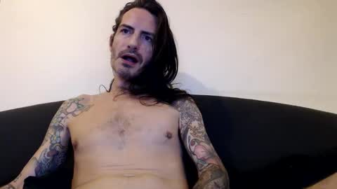 Bailey online show from December 17, 7:31 pm