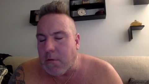 banana5289 online show from February 27, 9:04 pm