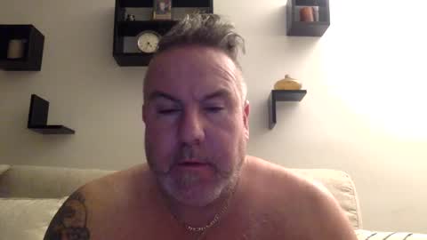 banana5289 online show from March 8, 9:35 am