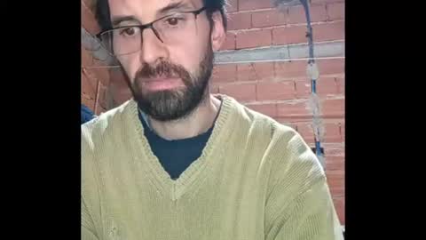 Ezequiel online show from July 14, 2:05 am