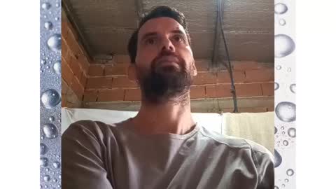 Snapshot of banana_argen_15 chatting on December 29, 9:41 pm Ezequiel online show from December 29, 9:41 pm