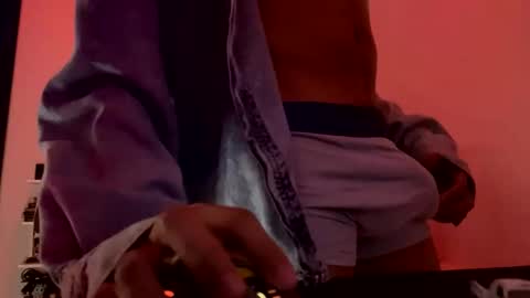 mark online show from December 15, 4:31 am