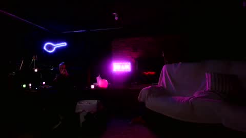 BANJOEY online show from January 13, 3:11 am