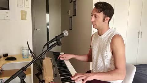 BareBritPianist online show from February 6, 5:04 am