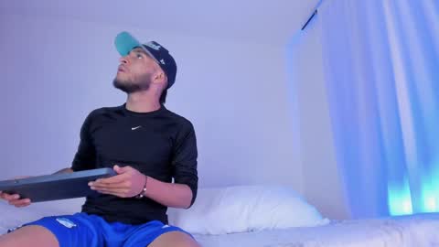 Bruce  online show from January 7, 4:41 am