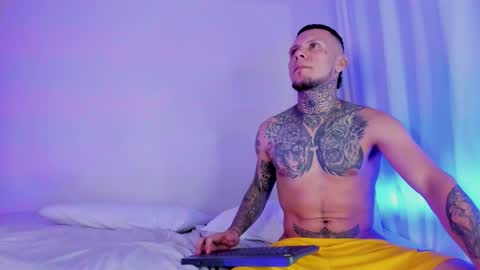 Bruce  online show from September 26, 7:17 am