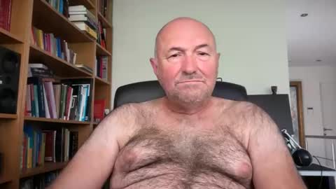 bartvel online show from May 5, 9:44 am