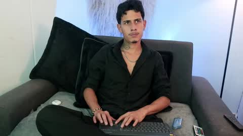 Bastian online show from May 25, 4:40 am