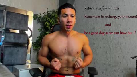 Bastian Independent Model online show from December 2, 12:08 pm