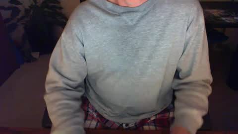 BateBro13 online show from December 5, 3:17 pm