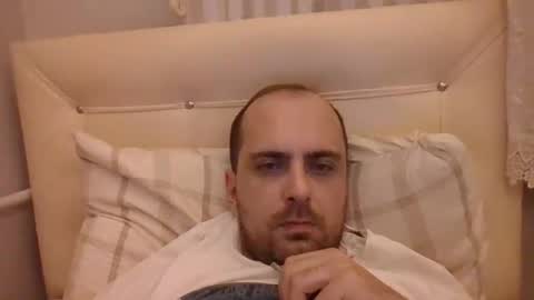 Snapshot of bayto chatting on February 1, 5:37 pm bayto online show from February 1, 5:37 pm