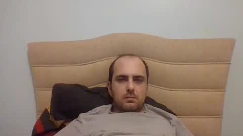 Snapshot of bayto chatting on December 11, 6:26 pm bayto online show from December 11, 6:26 pm