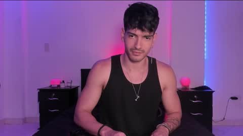 Valentino online show from February 9, 9:06 pm