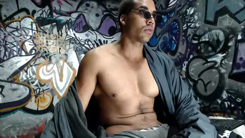 Justin online show from March 1, 7:53 am