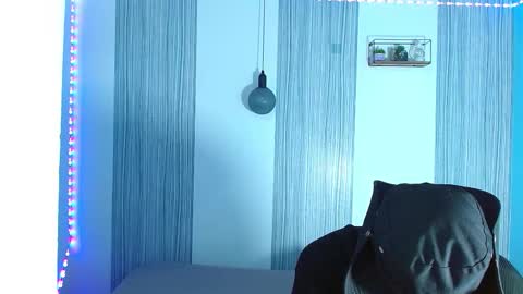 Andrew  online show from November 3, 5:59 pm