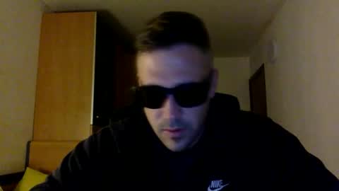 BB Namelezz online show from November 3, 5:55 am