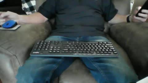 beachguy38 online show from December 3, 5:12 pm