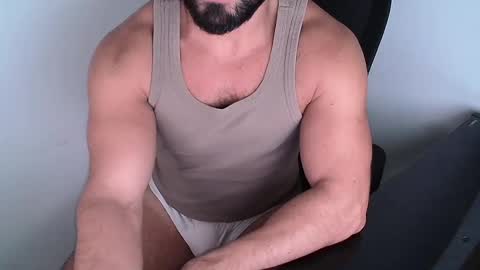Beard Guy online show from May 21, 1:04 pm