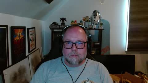 BeardedTrouble online show from January 5, 7:50 pm