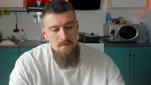 Zeus online show from December 8, 7:32 pm