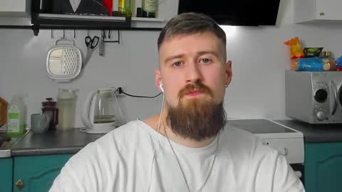 Zeus online show from March 4, 10:49 pm