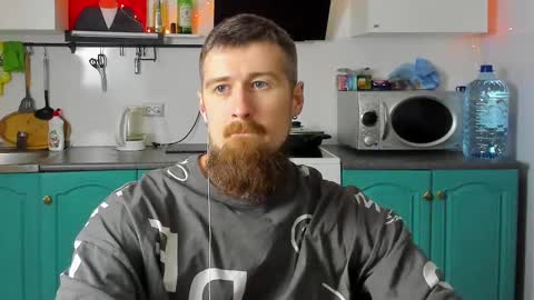 Zeus online show from January 2, 8:02 pm